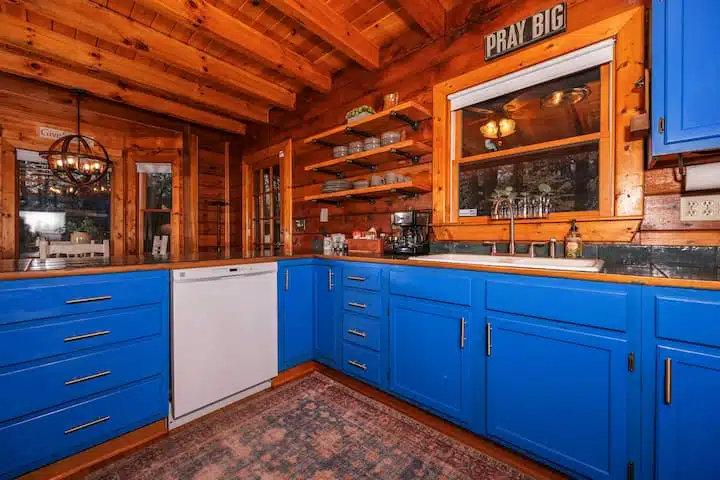 Fully stocked kitchen