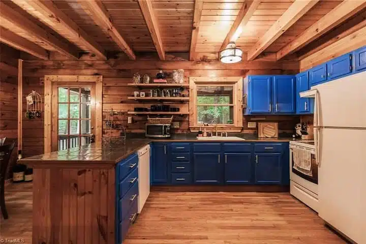 Fully stocked kitchen