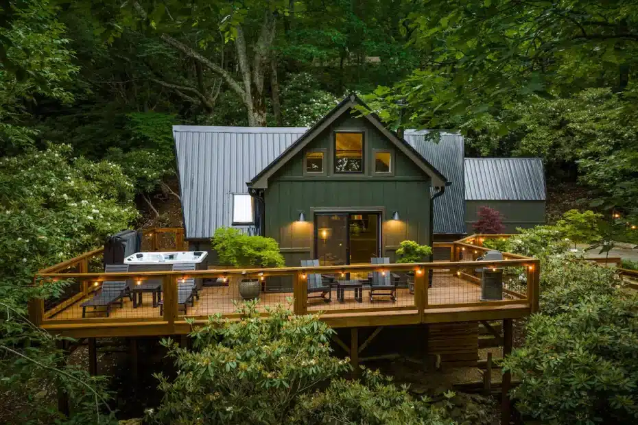 Unwind in the Tranquil Moon-A-Chalet: A Modern Luxe A-Frame Retreat