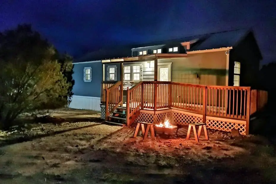Experience an Affable Granbury Cabin Getaway in Texas