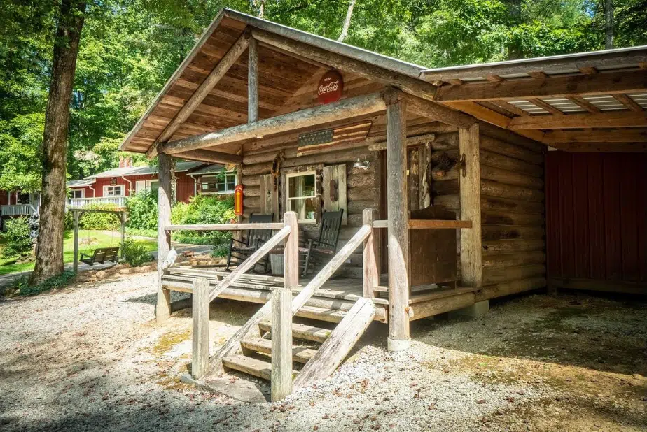 Log Cabin Retreat in Nature’s Grace